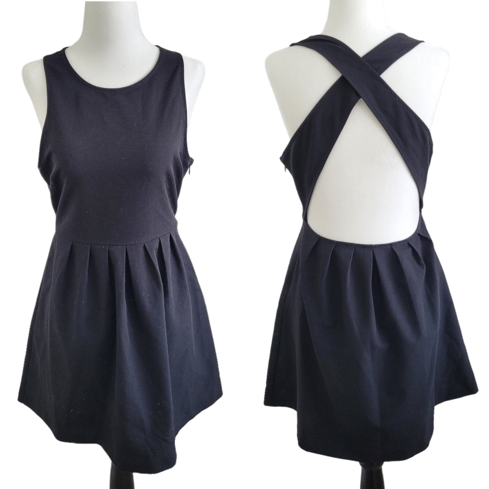 Forever 21 backless crisscross  strap mini dress black small